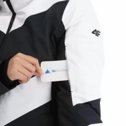 4F, Kudn011 Ski-jas Dames Deep Zwart 22 4F, Kudn011 Ski-jas Dames Deep Zwart -XUEFENG EXTREME OUTFIT 4f kudn011 aa jas gevoerd dames deep zwart 224fxxx105v1 BI 08