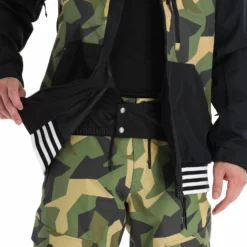 ColourWear, League Jkt Ski-jas Heren Camo Olive Groen -XUEFENG EXTREME OUTFIT colourwear league jkt af anorak heren camo olive groen 22colou102v3 BI 09