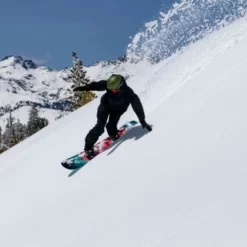 Jones Dream Weaver 148 Snowboard Femmes AM -XUEFENG EXTREME OUTFIT jones dream weaver action2 22158