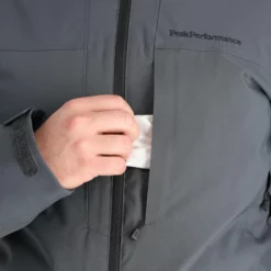 Peak Performance, Maroon Jacket Ski-jas Heren Motion Grijs -XUEFENG EXTREME OUTFIT peak performance maroon jacket aa jas gevoerd heren motion grijs AA11pea107c BI 11