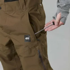 Picture Object Snowboard Pants Brown 20K (XXL Only) -XUEFENG EXTREME OUTFIT picture object snowboard pants dark brown 20k pant saver 22133